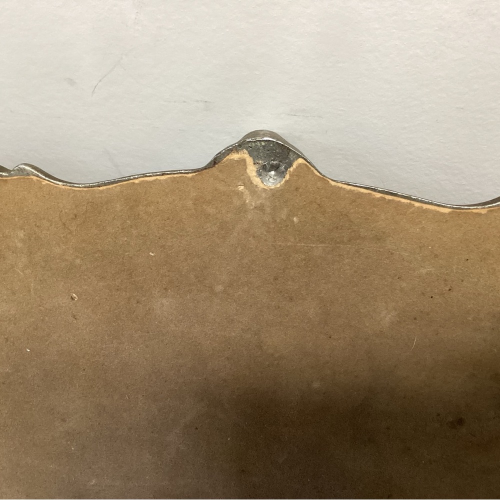 Asking for help identifying this vintage piece - Picture 7 of 12